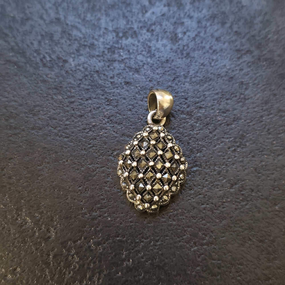 Vintage Art Deco Style Marcasite Sterling Silver Pendant - Picture 2 of 4